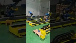 Yaskawa robot customized robot motion track! making it easier and faster to perform tasks.