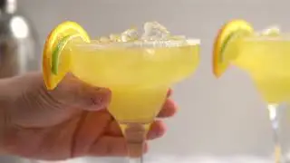 Italian Margarita Recipe | Tequila + Amaretto Cocktail with a Fresh Citrus Twist