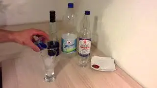 Faire un cocktail Polar Blue lagoon - Recette cocktail vodka