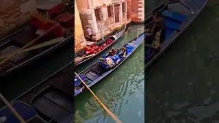 Venice Gondola Ride: the Experience of a Lifetime