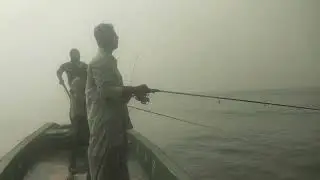 என்னூர் 🎣 பாறை மீன் 🐟 வேட்டை #fishing #fishboat #trendingshorts #fish #tourist place 