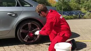 Quixx Rim Cleaning Brush