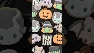 How to Decorate Cute Witch Cookies for #Halloween #cookiedecorating #cutehalloween