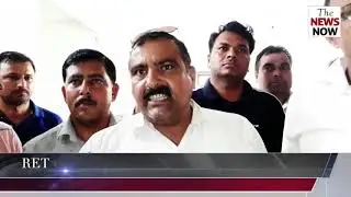 RET teachers hold protest at CEO Office Samba