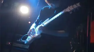 罅 