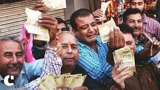 People React to the Demonetisation of 500 and 1000 Rupee Notes