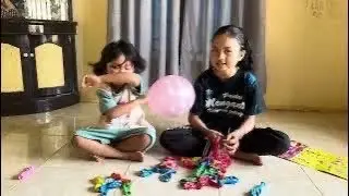 Playing with polka dot balloons//with Ulfa and Uzma in the room