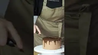 Рецепт шоколадных подтеков - шоколадные капли -100гр, масло растительное 15гр. #confectioner #cake