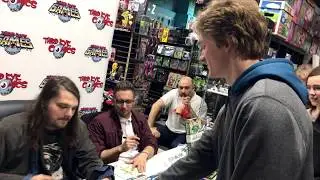 Meeting Gerard Way (Asked Him to Name My Dog)