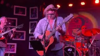 Jeffrey James Harris and the Funky Biscuit Allstar Band performing David Shelley&rsquo;s Carolina Bound