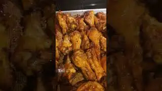 CHICKEN WINGS!! OVEN BAKED