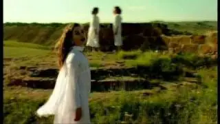 Ani Pkhakadze & Zuka Khutsishvili - Me da Shen