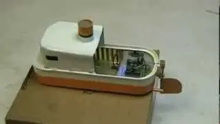 Small RC pop pop boat