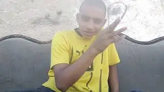 اخترعت قصة من خيال الواسع 