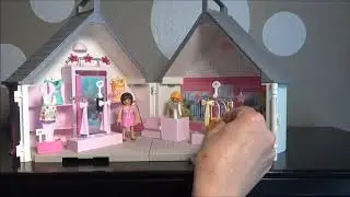 Let's Play! PLAYMOBIL Take Along Fashion Store
