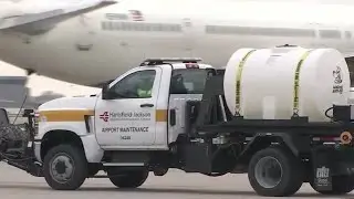 Hartsfield-Jackson airport prepares for possible ice ahead of winter storm