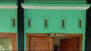 saya mendapat pekerjaan, ngecat rumah perwira TNI