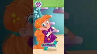 Vida Shows Koa How To Fix a Cut @VidaTheVet  Animal Friends 🩺⛑️ Cartoons for Kids #animals  #shorts