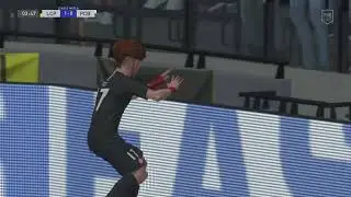 FIFA 22 - Le Champion - GK compassion for bad pass xD