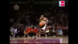 2003 Desmond Mason SICK lefty between the legs dunk