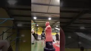 prochain combat : #kick-boxing...pas besoin de rentrer je dois rester loin... travailler la distance