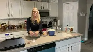 Meal prepping, breakfast in a minute, Oatmeal packets, do it yourself meals, emergent meal prep.