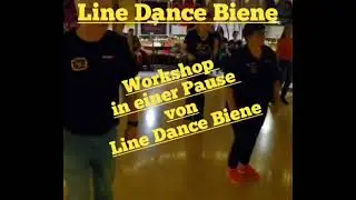 Trailblazer gesungen von Julie Carpenter & Virginia Stone in Biene's Dance Hall. 