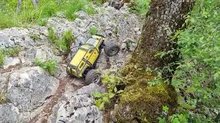 Traxxas Summit 1/10 with custom axle weights climbs the steep L&auml;gern ridge in Switzerland