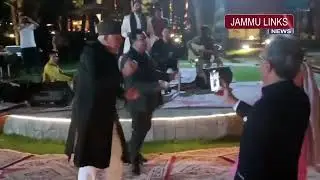 Farooq Abdullah dances and sings with doctors in Kashmir