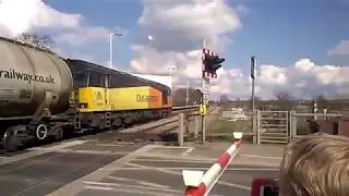 Hykeham Station Level Crossing (31/03/2016) (Featuring AB Trains)