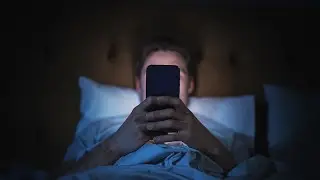 The Untold Effects of Doom Scrolling - and what to do -