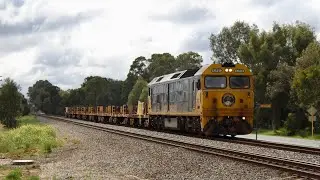 G511 leads 1RT2 WATCO Work train through Herne hill 30/7/2023