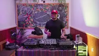 ARTURO DE LOS SANTOS en EMERGENT. PARTY x HUELLA & AROMA II 2025