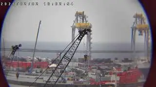 🟤🛳️🚚 #はたらく港  那覇新港   LIVE コンテナ OKINAWA  NAHA PORT  コンテナ船 ガントリークレーン