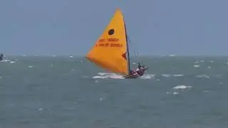 Treino para regata no cajueiro da praia 
