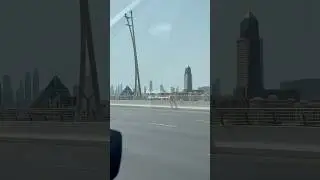 Explore dubai with @Mewithmyworld #exploredubai #dubaishort #uaeroad #roaddrives #dubaishort #uae