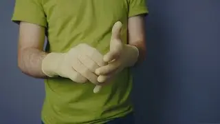 Small Diamond Grip Latex Gloves - Downscaled 8K Video to 4K Test