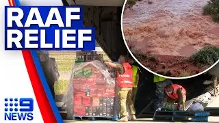 First RAAF flight carries food, supplies to flooded Coober Pedy | 9 News Australia