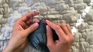 Knitting the Left Twist and Right Twist Stitches
