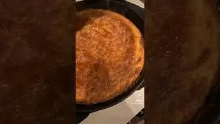 Haven&rsquo;t posted in awhile. Brown sugar and honey cornbread! #cooking #baking #cornbread