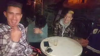 نقاش مع رابور    mc snaik et lbich et bila hk et mol lkhncha saidtlyni  حول موضوع فاس حاكم العالم