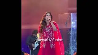 SHREYA GHOSHAL is the most versatile singer all time not just behind the mic,in live singing as well