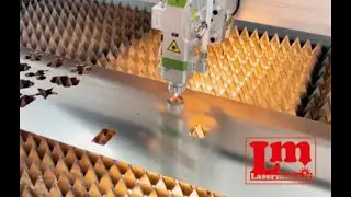 Macchina per taglio metallo fibra da 1500W. Taglio orologio da acciaio inox 1,5 mm.  - Lasermake