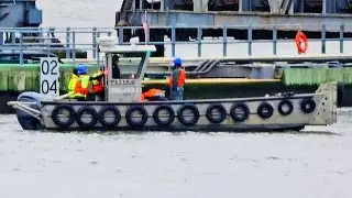 🚤Workboat and Crew Working on the Harlem River🚤New York City