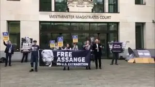 [News:] 'Special Operations' officers disperse Julian Assange supporters outside May court hearing