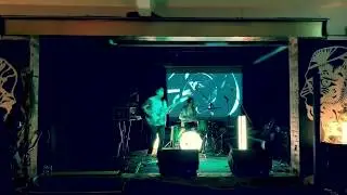 Flood the Moon - Diamond Sky (Live)