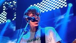 McFly Motion in the Ocean Tour HD - Sorry's Not Good Enough