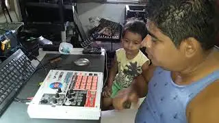 SAMPLER SP 555