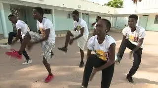 Stepping in Senegal - BBC What's New?