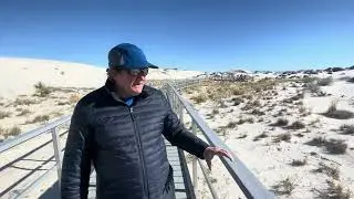 Static electricity in the desert - Phenomena